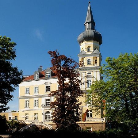 Hotel Schloss Schwarzenfeld Екстер'єр фото